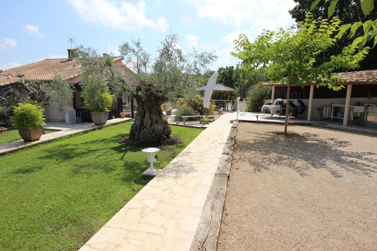 Villa Jalna Chambre, Suites Et Appartement Roquefort Les Pins Dış mekan fotoğraf